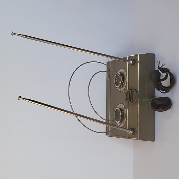 RCA Rabbit Ear TV Antenna Vintage Rotating Receiver - Picture 9 of 9